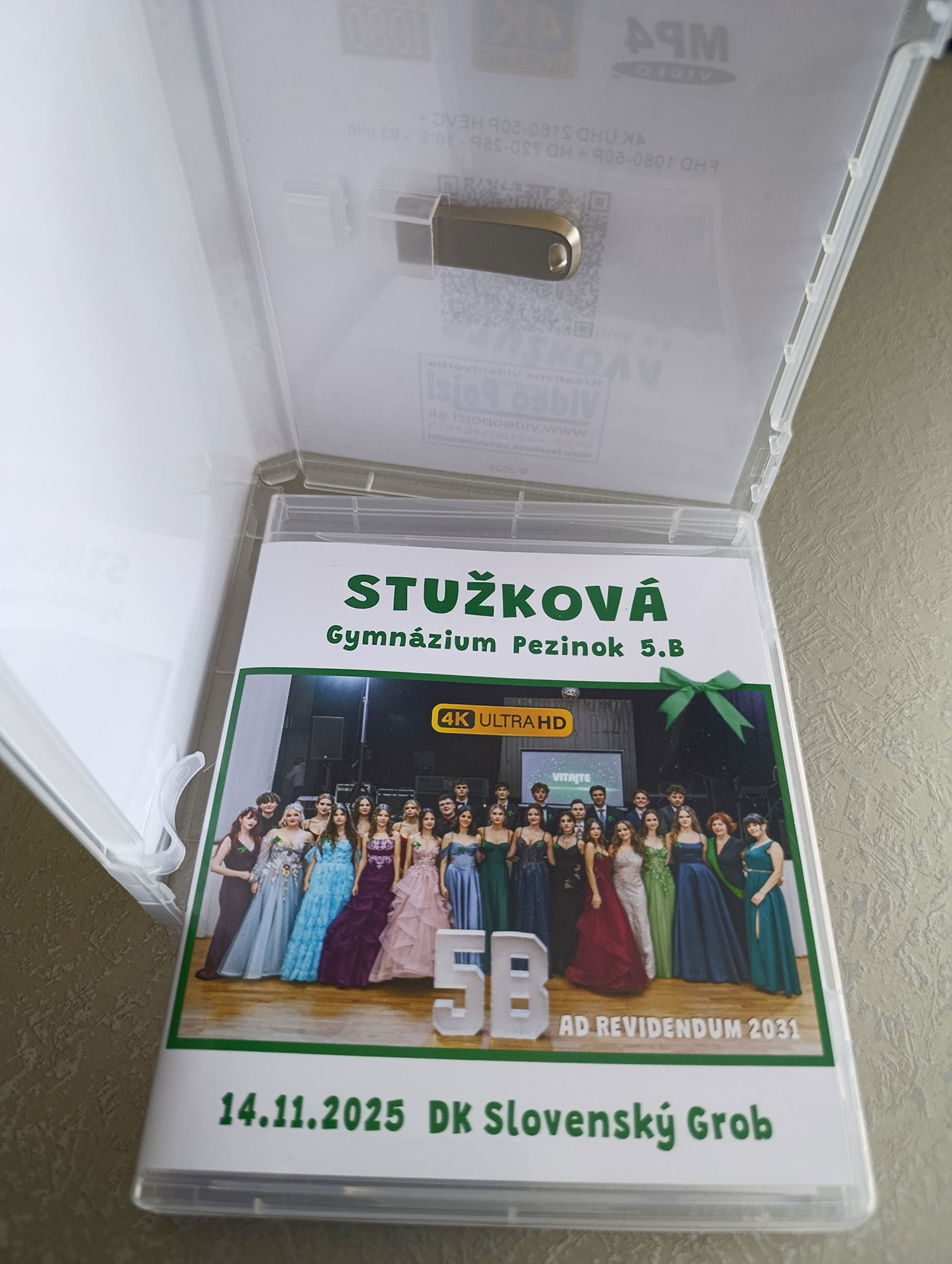 Stužkový usb kľúč v obale s potlačou